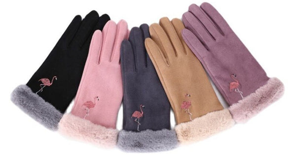 These Classic Flamingo Gloves Are Winter Saviors!